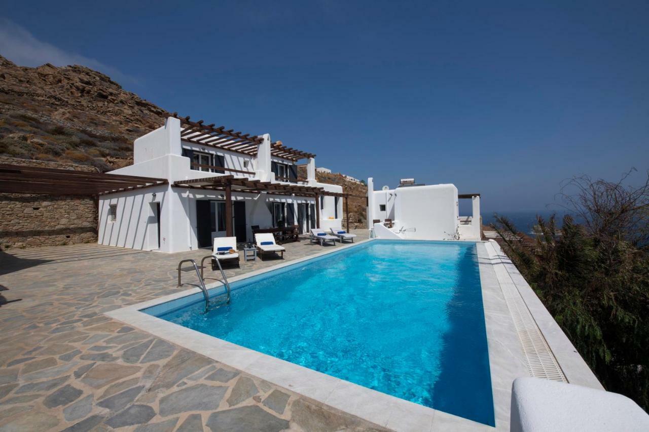 Siourdas Mykonos Villas Agios Sostis  Rom bilde